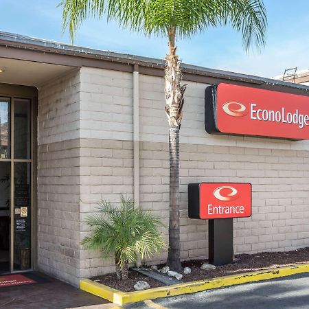 Econo Lodge Lake Elsinore Casino Eksteriør billede