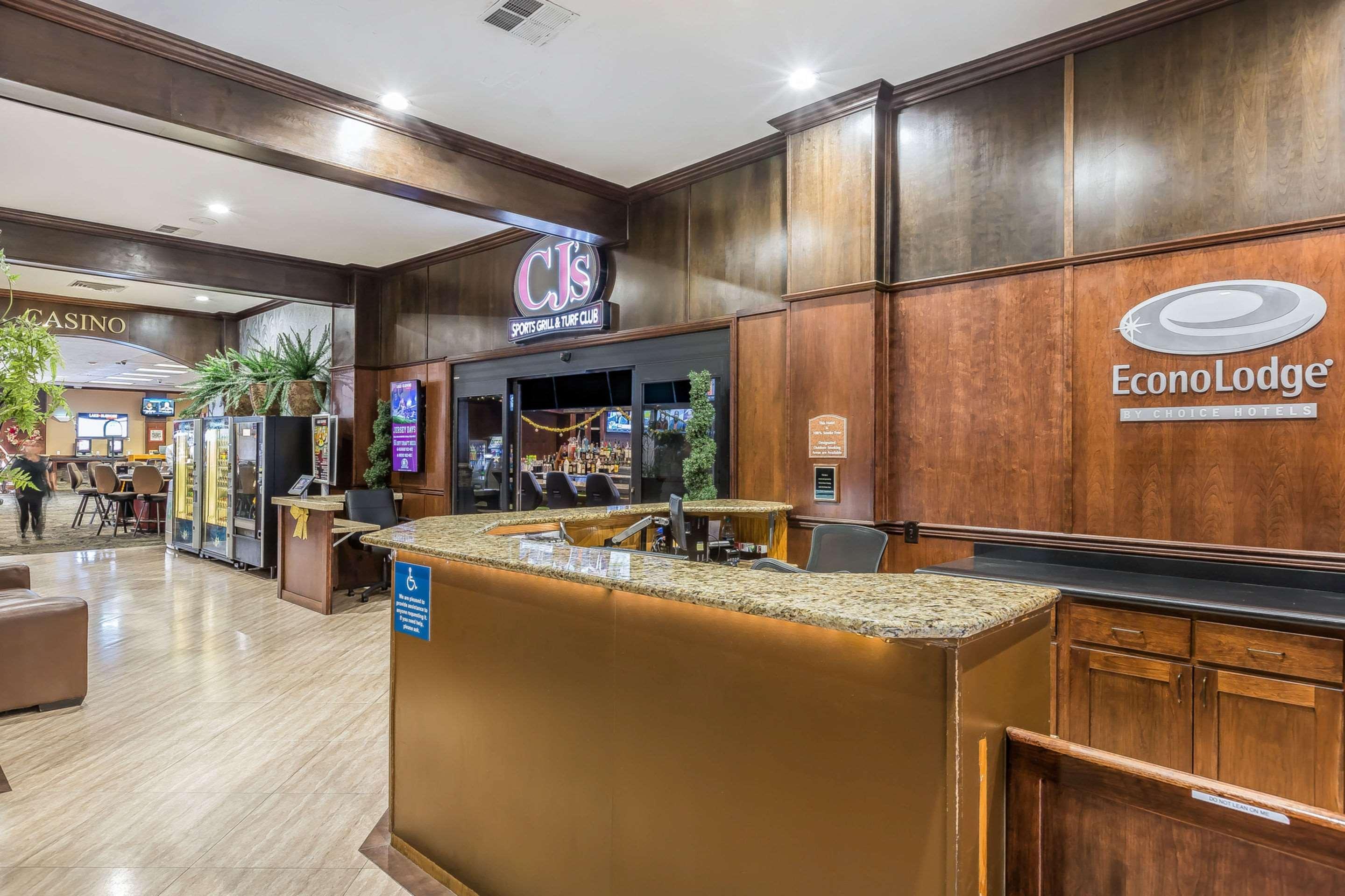 Econo Lodge Lake Elsinore Casino Eksteriør billede