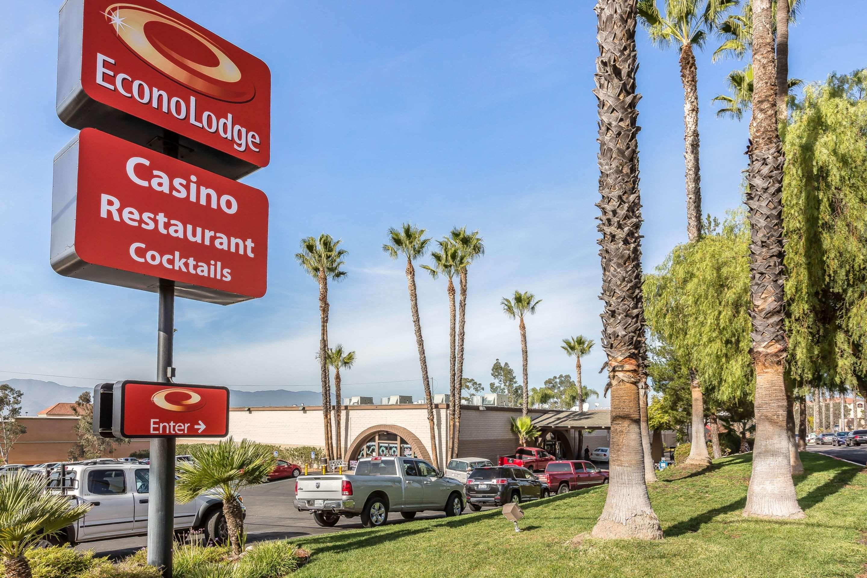 Econo Lodge Lake Elsinore Casino Eksteriør billede