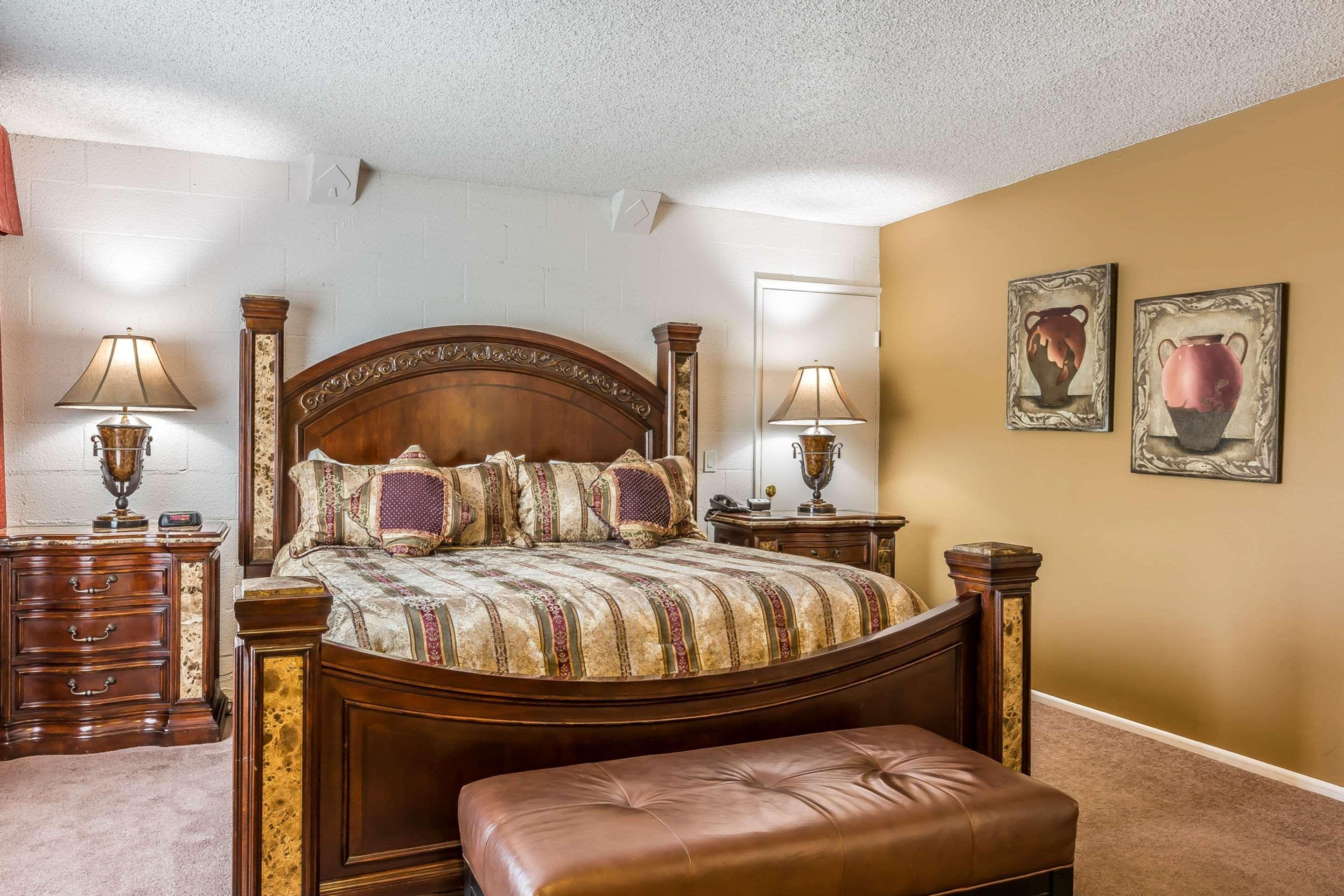 Econo Lodge Lake Elsinore Casino Eksteriør billede