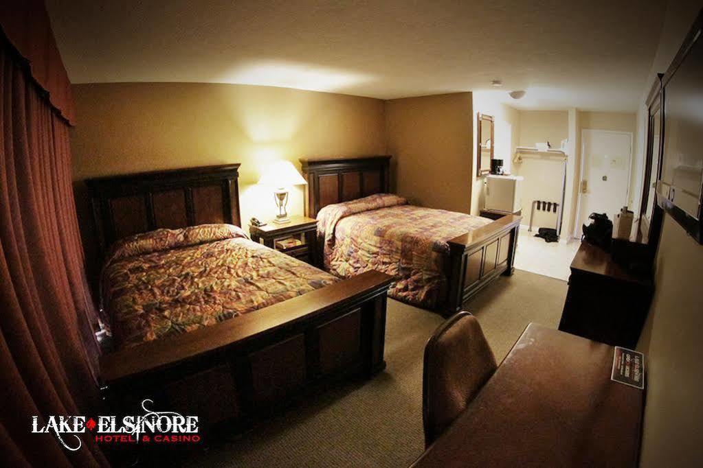 Econo Lodge Lake Elsinore Casino Eksteriør billede